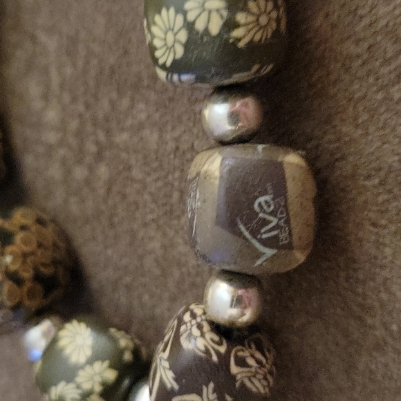 3/$30 Vtg VIVA BEADS Olive Green Chunky Floral Clay Beaded Stretch Bracelet - Picture 6 of 7